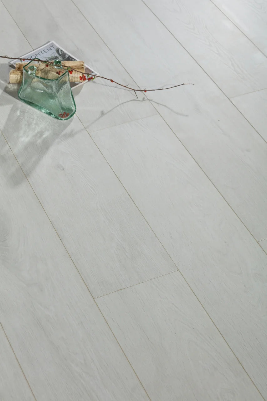 L157 12mm Sliver Grey Premium Laminate flooring